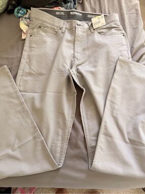 Sonoma Light Gray Men's Everyday All-Day Pants